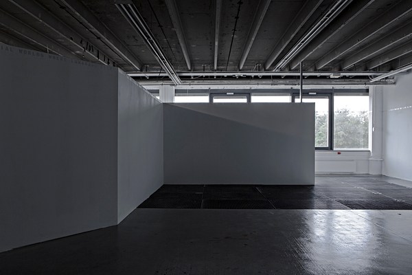 Image 11 of 33