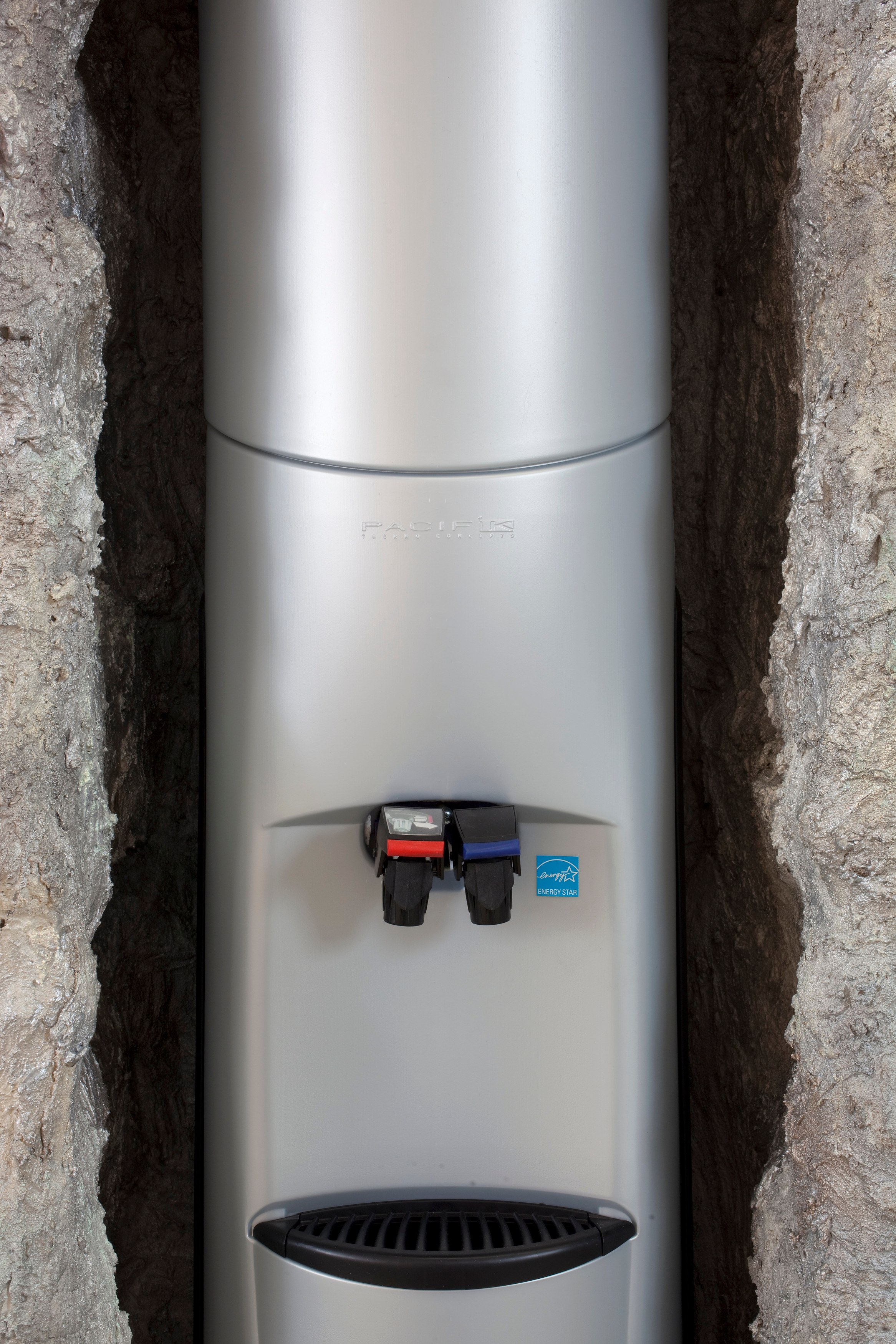 Some Dreamers of the Golden Dream, Some Dreamers of the Golden Dream at Greene Naftali, photo 17