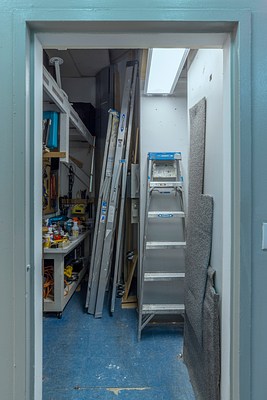 Image 4 of 20