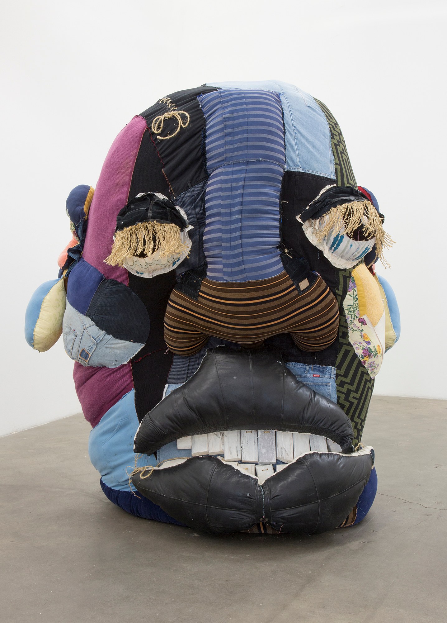 Tau Lewis, I'm Countin' On You To Ground Me Again at Night Gallery, photo 2