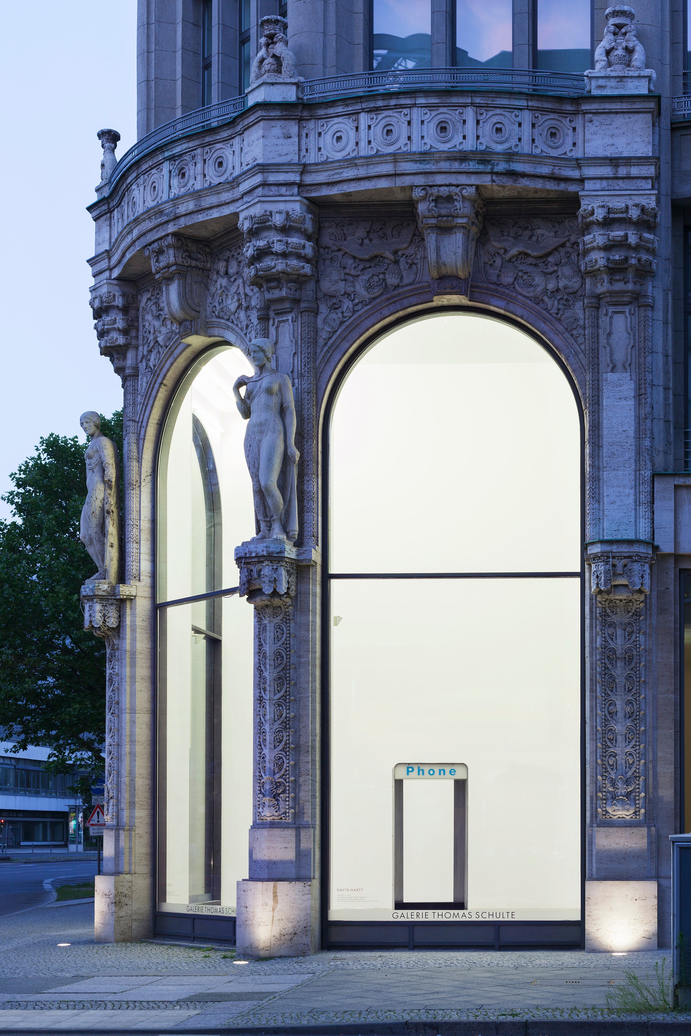 David Hartt, Negative Space at Galerie Thomas Schulte, photo 6