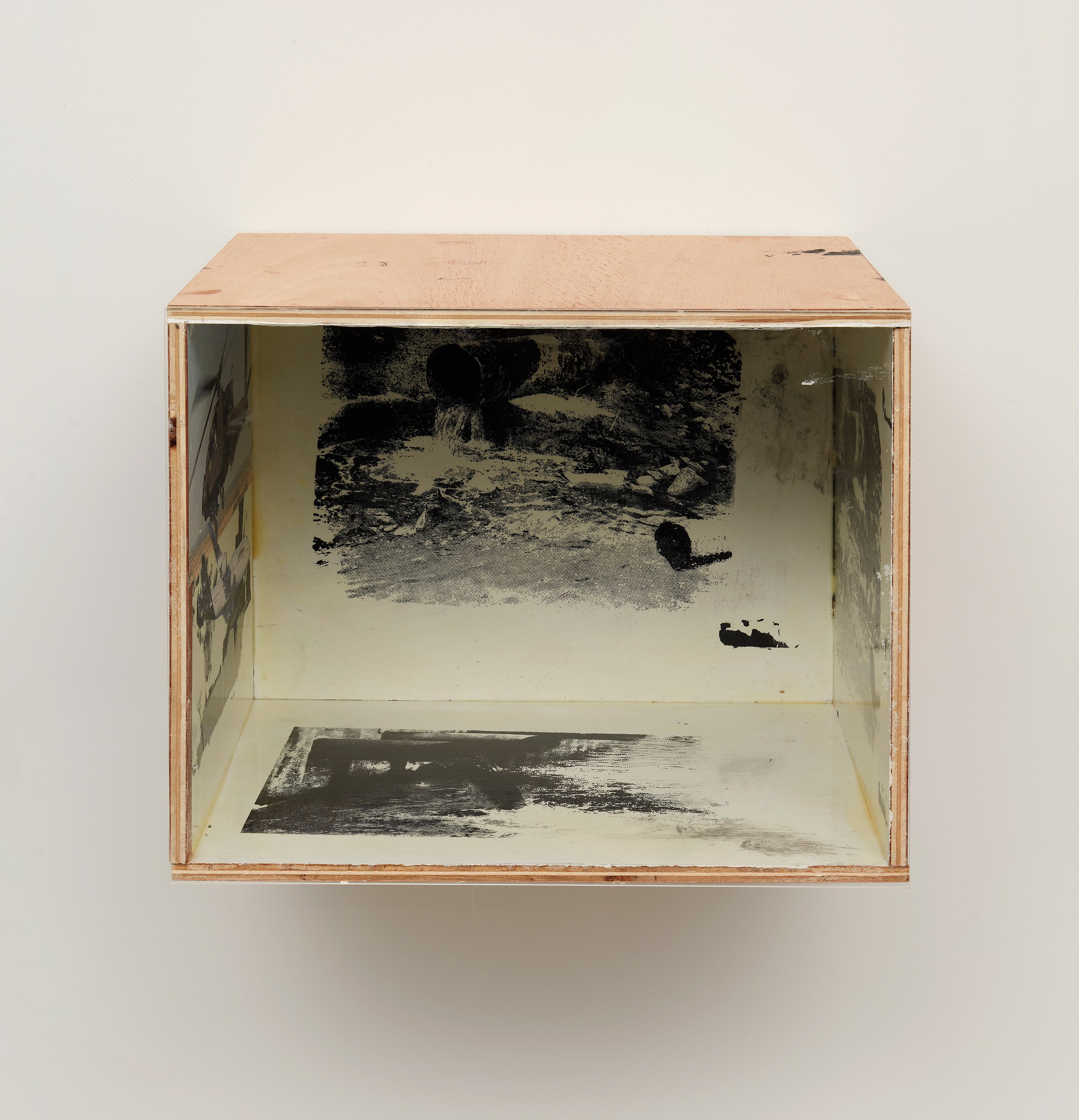 Henrik Olesen, Untitled at Galerie Buchholz, Berlin, photo 22