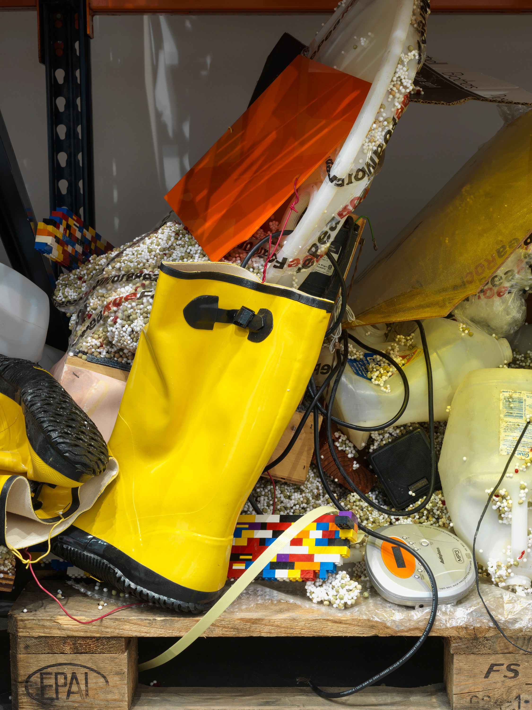 Jason Rhoades, PeaRoeFoam at Josh Smith Studio, Brooklyn, photo 12