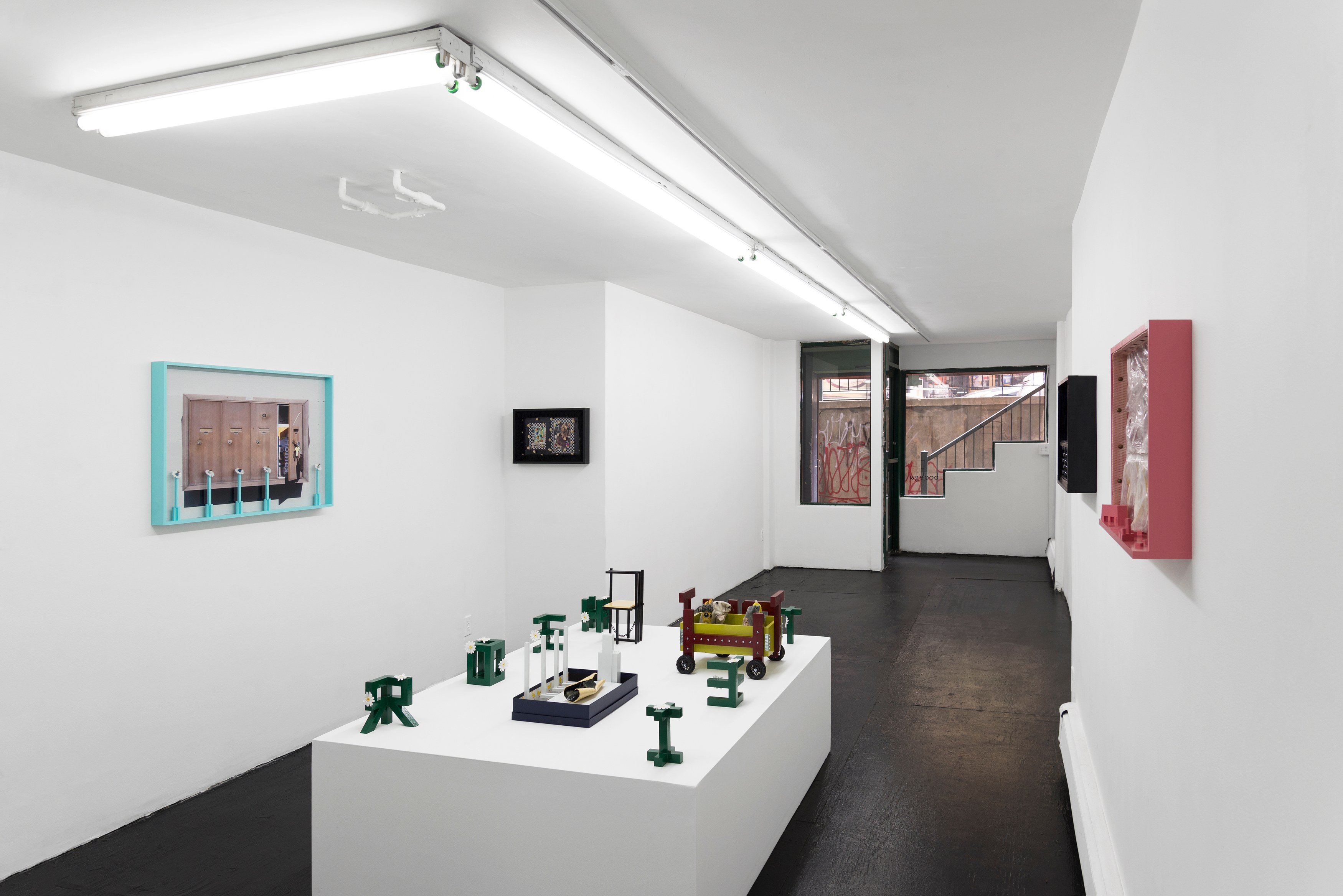 Naoki Sutter-Shudo, Parade at Derosia, photo 2