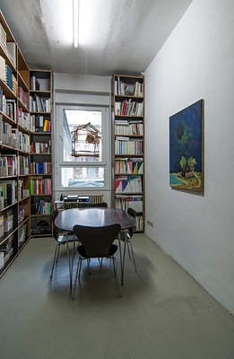 Image 4 of 45