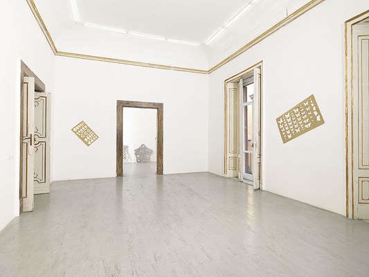 Image 2 of 14
