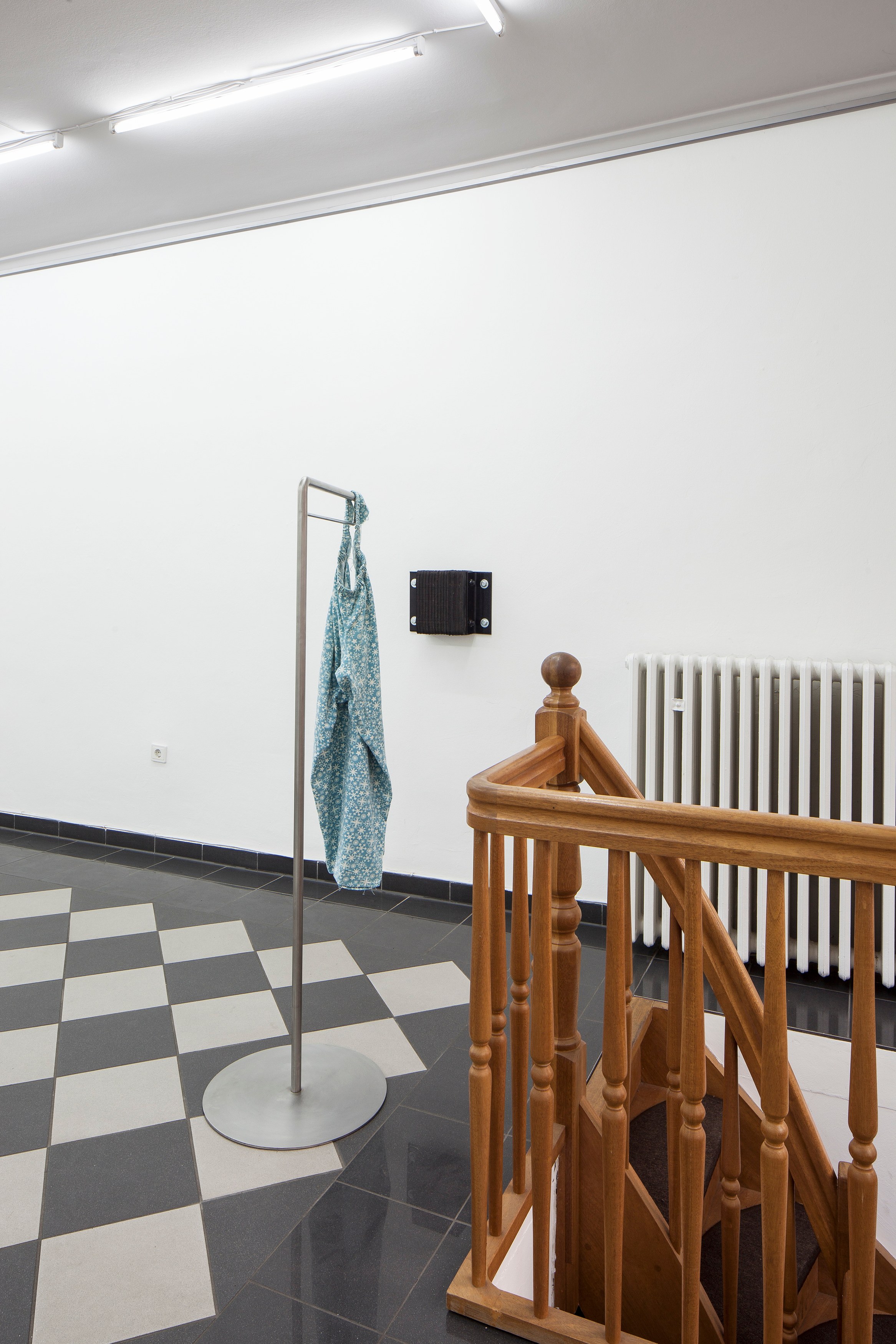 Park McArthur, Passive Vibration Isolation at Lars Friedrich, photo 4