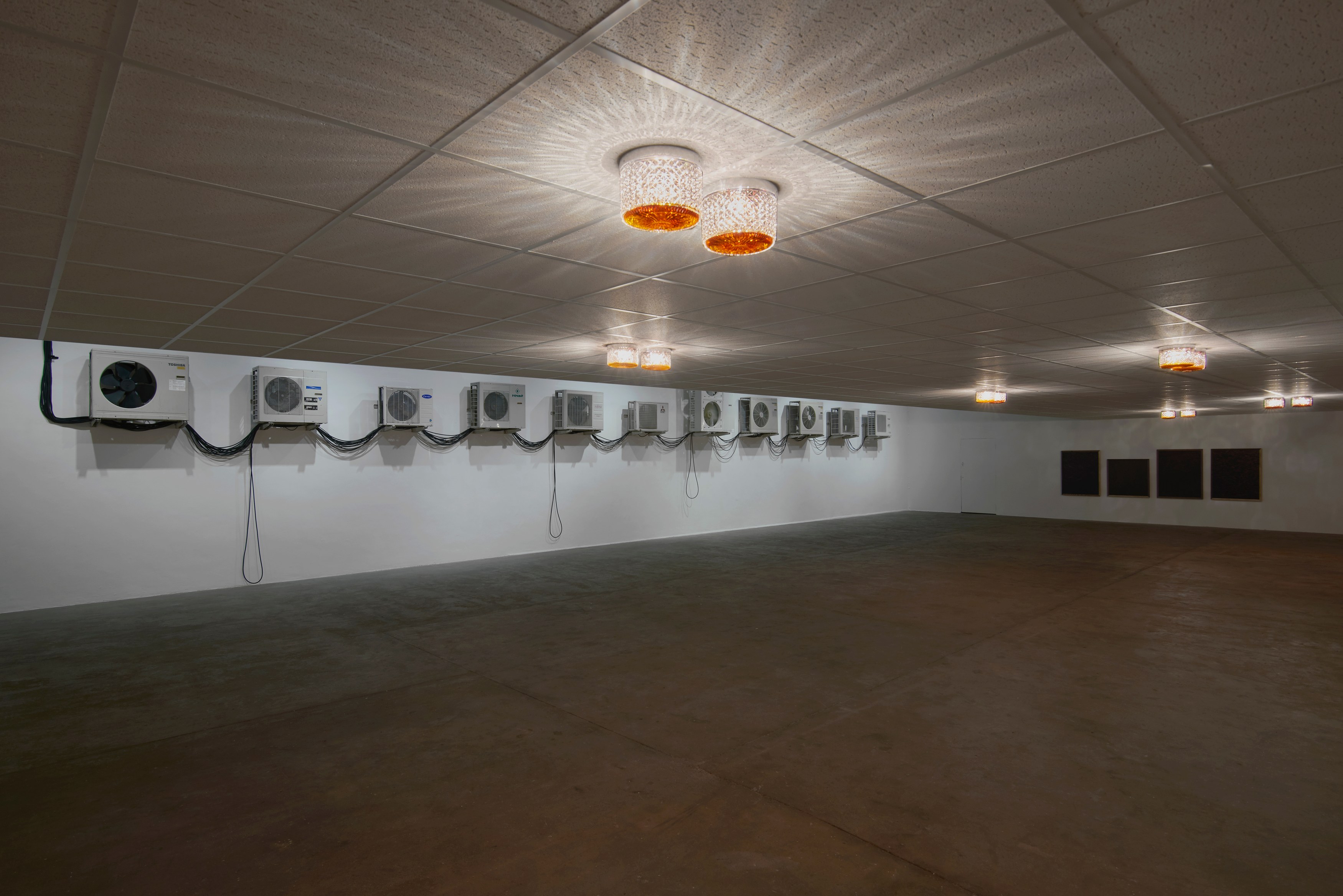 Ima-Abasi Okon, Infinite Slippage: nonRepugnant Insolvencies T!-a!-r!-r!-y!-i!-n!-g! as Hand Claps of M’s Hard’Loved’Flesh [I’M irreducibly-undone because] —Quantum Leanage-Complex-Dub at Chisenhale Gallery, photo 2