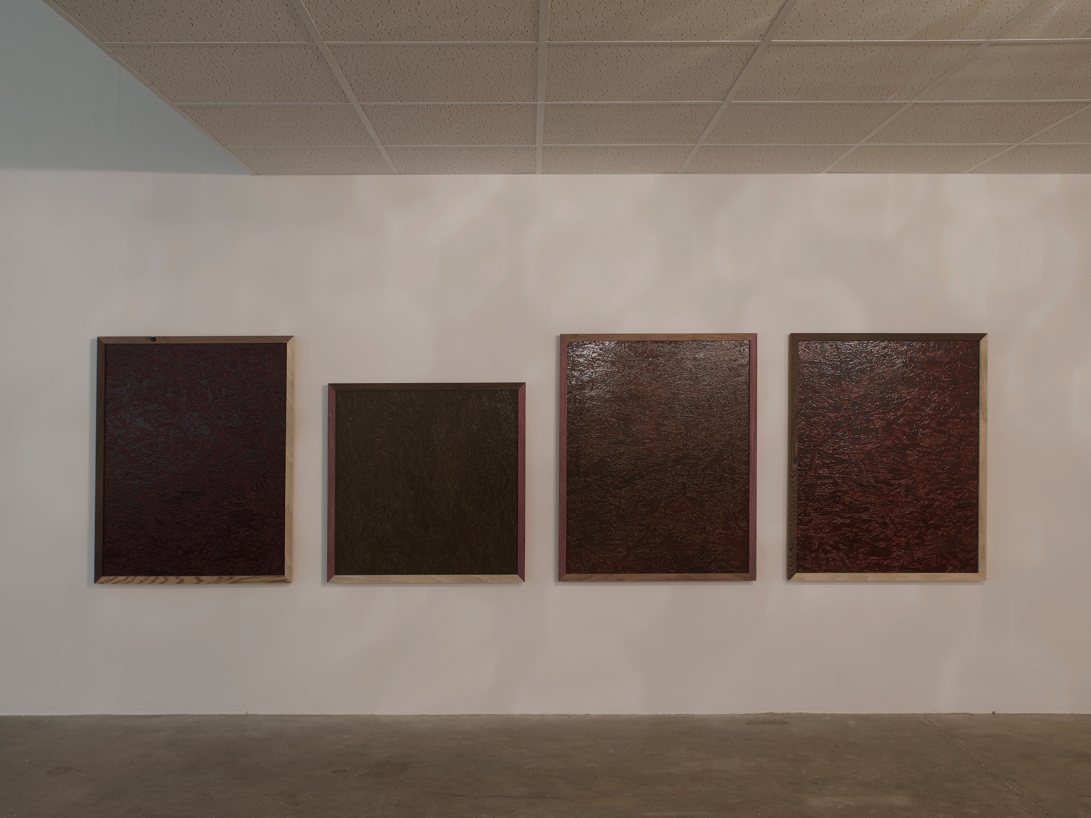 Ima-Abasi Okon, Infinite Slippage: nonRepugnant Insolvencies T!-a!-r!-r!-y!-i!-n!-g! as Hand Claps of M’s Hard’Loved’Flesh [I’M irreducibly-undone because] —Quantum Leanage-Complex-Dub at Chisenhale Gallery, photo 4