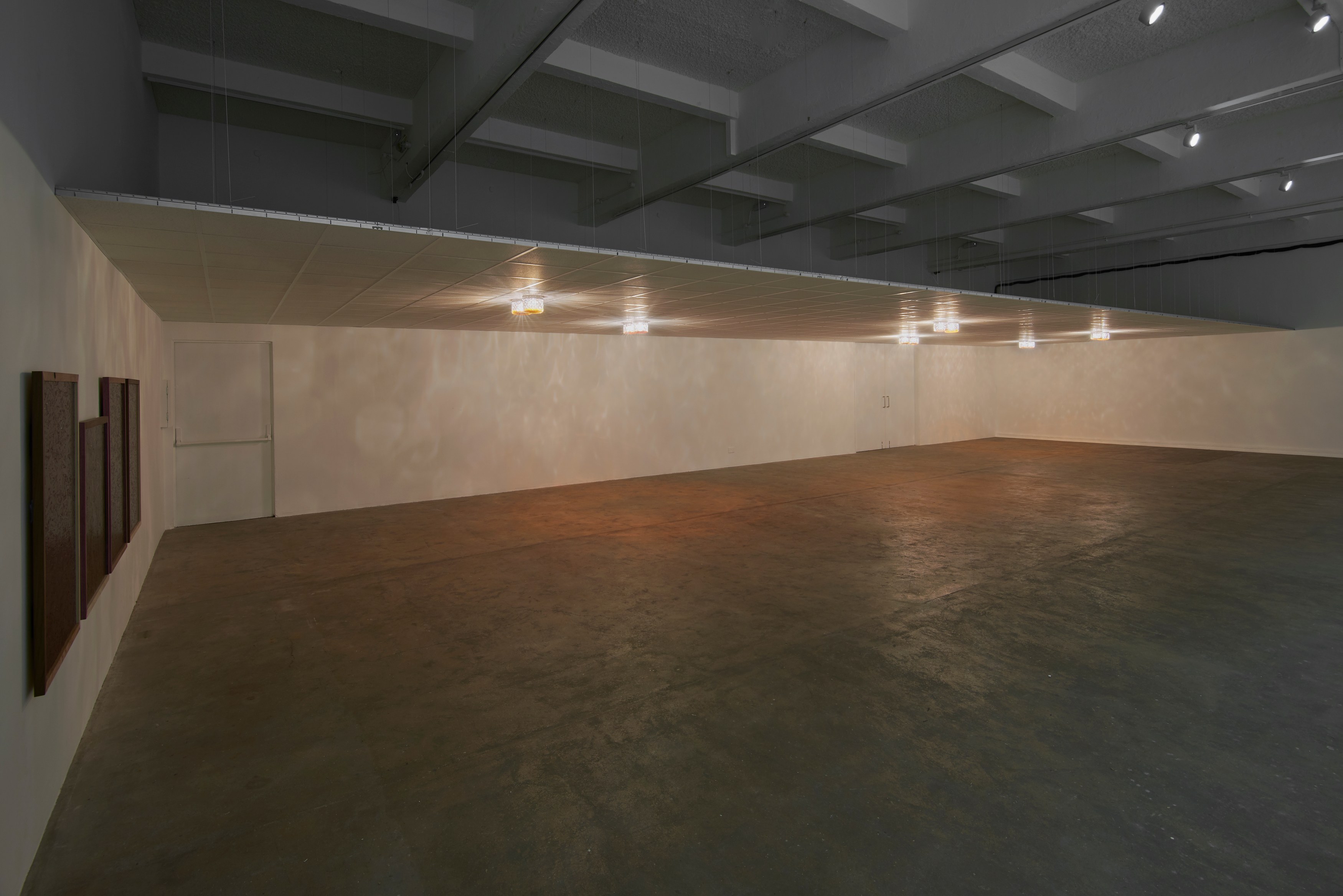 Ima-Abasi Okon, Infinite Slippage: nonRepugnant Insolvencies T!-a!-r!-r!-y!-i!-n!-g! as Hand Claps of M’s Hard’Loved’Flesh [I’M irreducibly-undone because] —Quantum Leanage-Complex-Dub at Chisenhale Gallery, photo 14