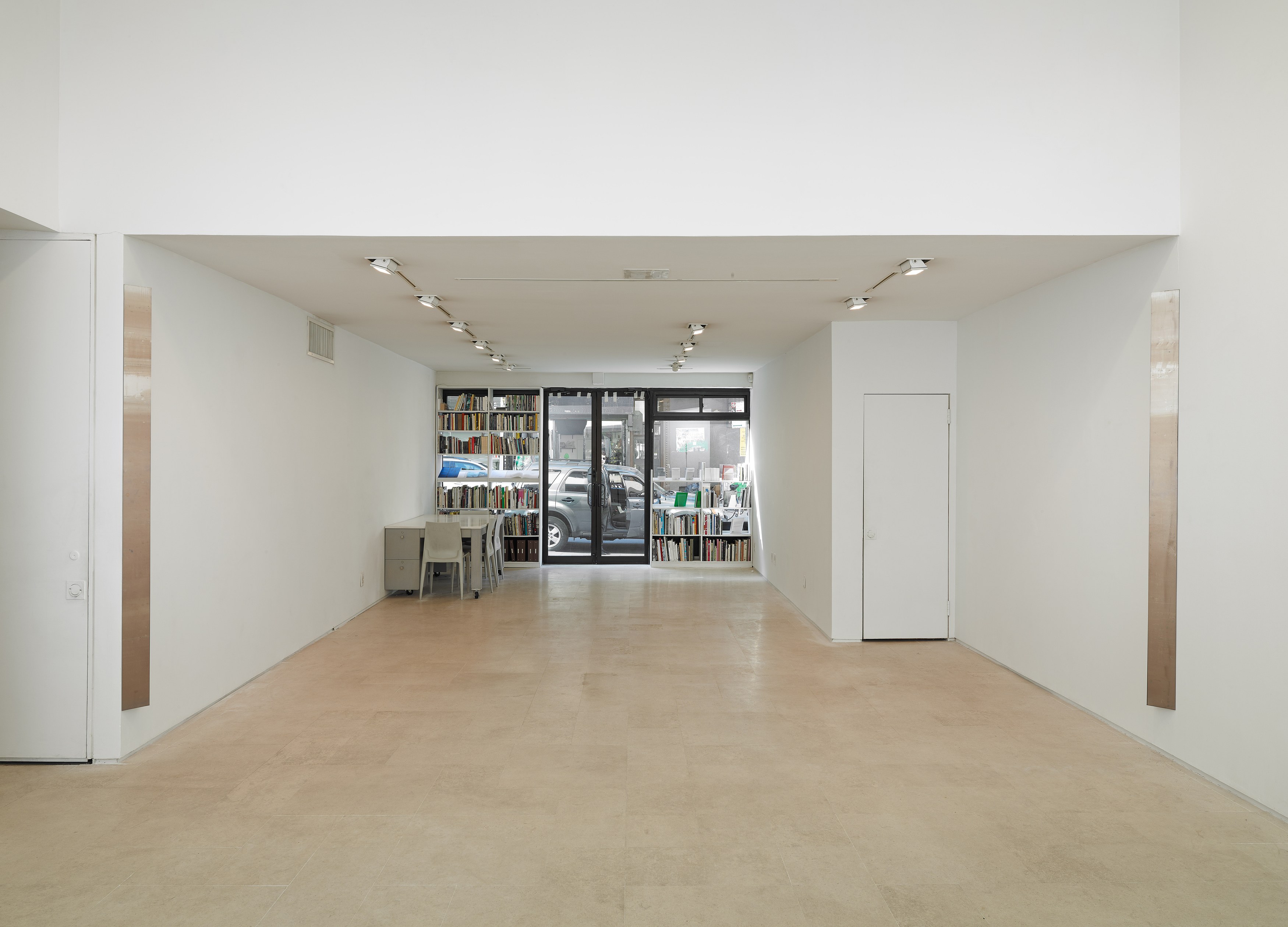 Liz Deschenes, Stereographs #1 - 4 (Rise / Fall) at Miguel Abreu, New York (88 Eldridge Street, 36 Orchard Street), photo 6