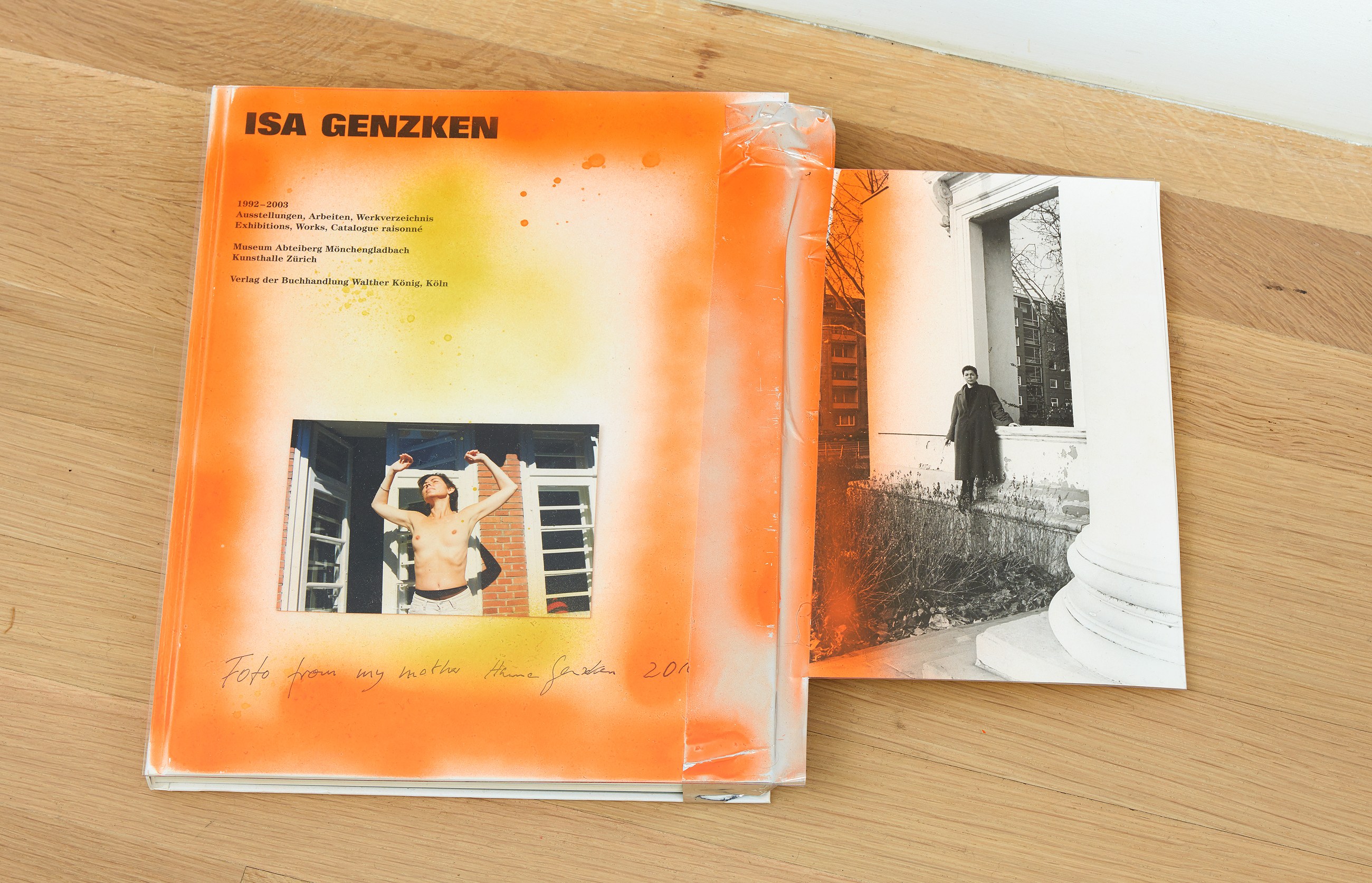 Isa Genzken, Portraits at Galerie Buchholz, Berlin, photo 16