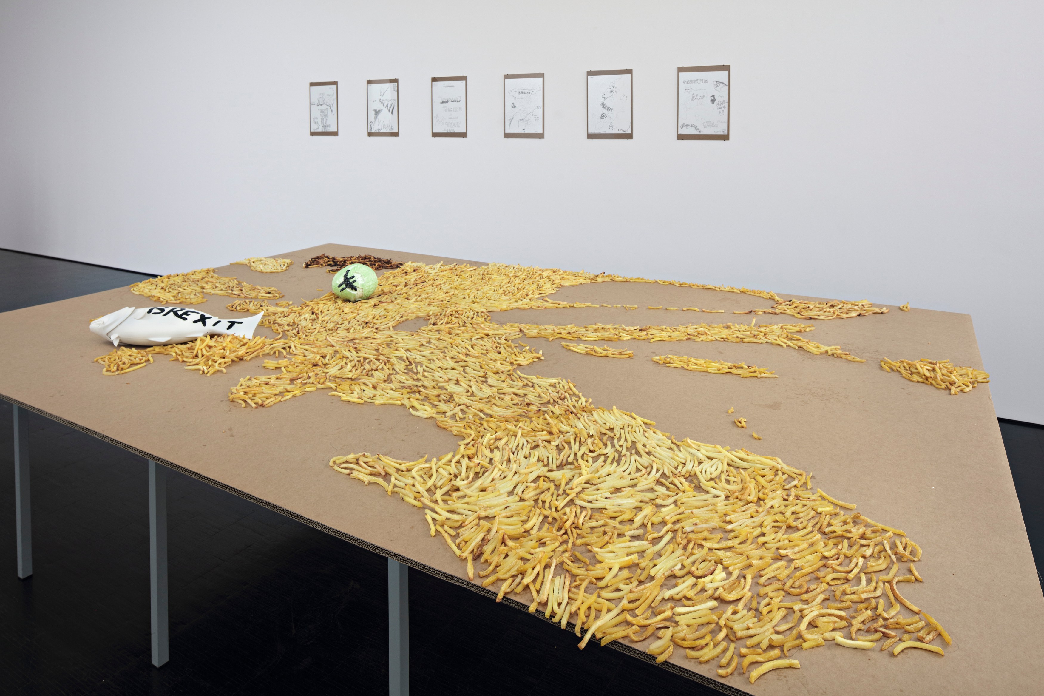 Rainer Ganahl, Haunted Houses at Trautwein Herleth, photo 5