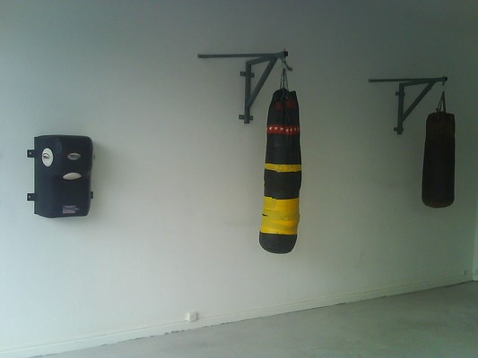 Image 3 of 23