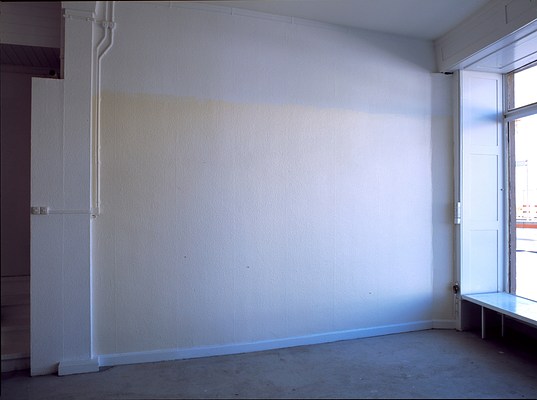 Image 2 of 6