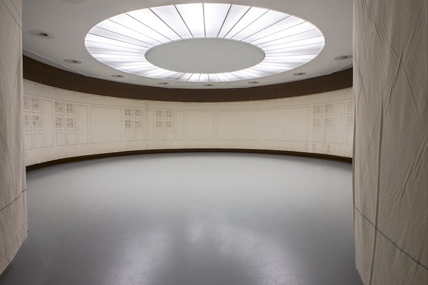Image 4 of 9