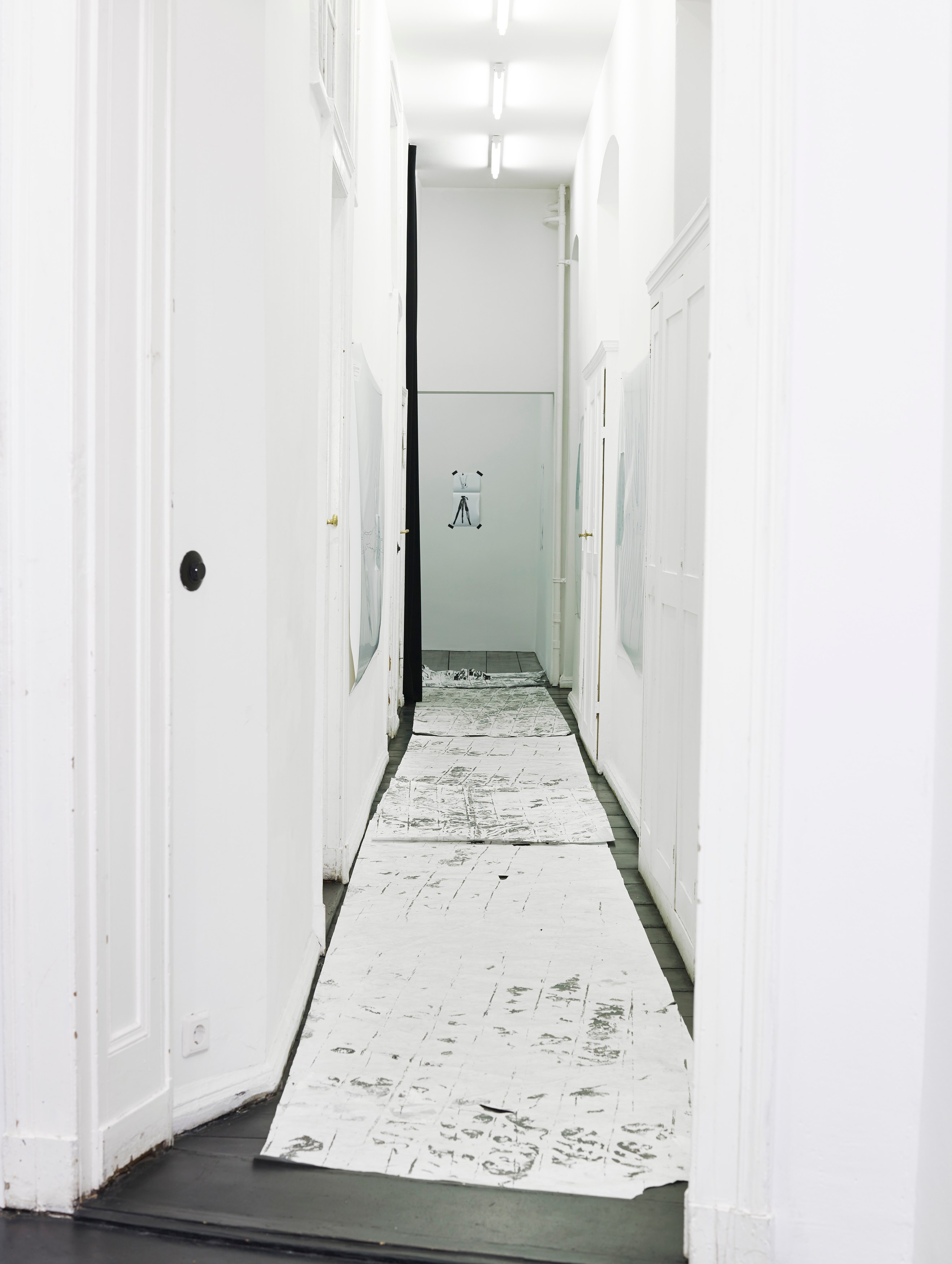 Nora Schultz, The tripods' escape at Isabella Bortolozzi, photo 32