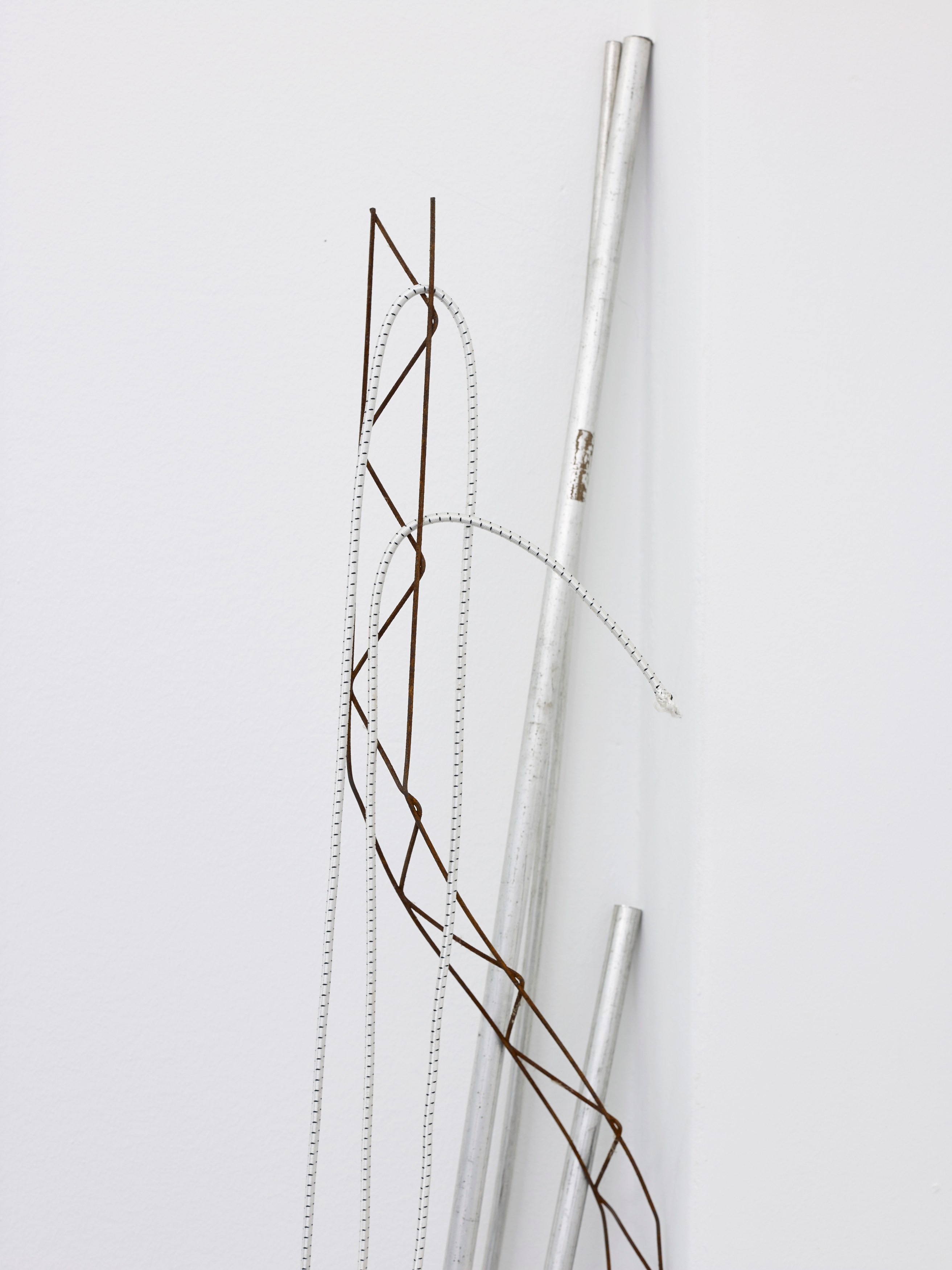 Nora Schultz, The tripods' escape at Isabella Bortolozzi, photo 50