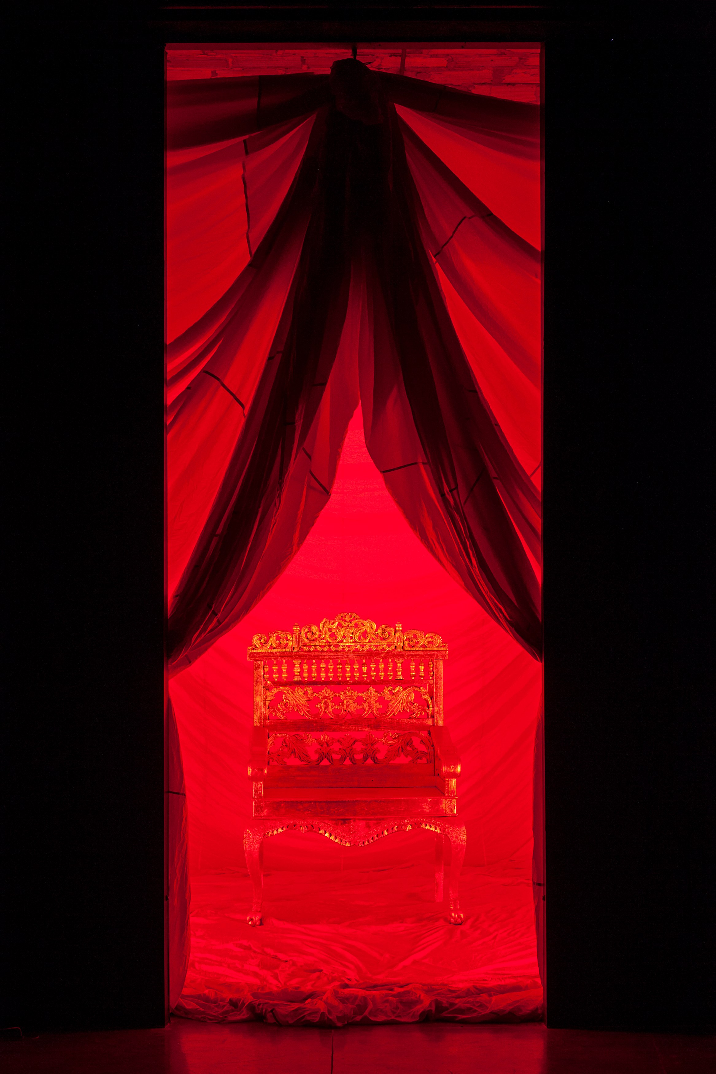 James Lee Byars, 1/2 An Autobiography at MoMA PS1, photo 22