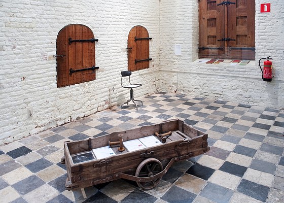 Image 15 of 22