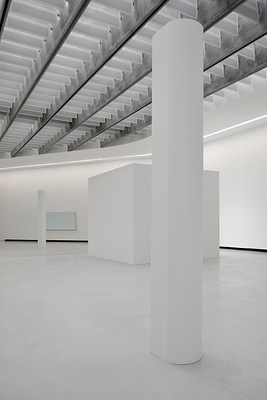 Image 3 of 19