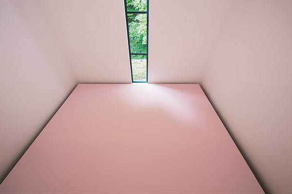 Image 14 of 19