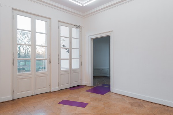 Image 1 of 20