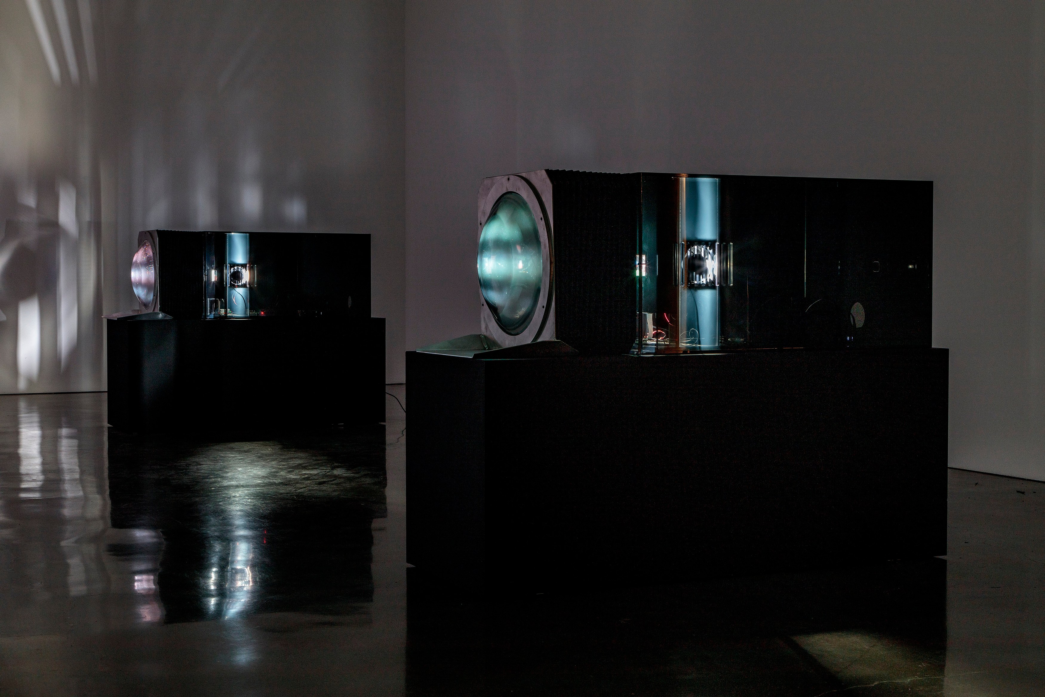 Alex Hubbard, The Corner of the Table at Regen Projects, photo 18