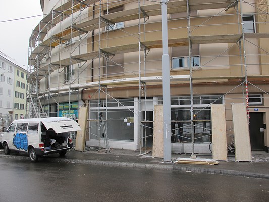 Image 2 of 68