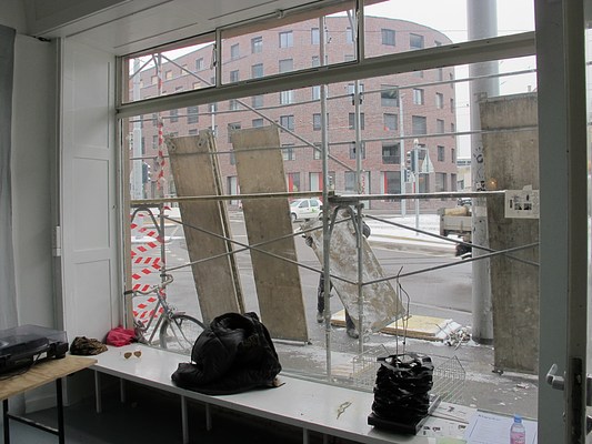 Image 3 of 68