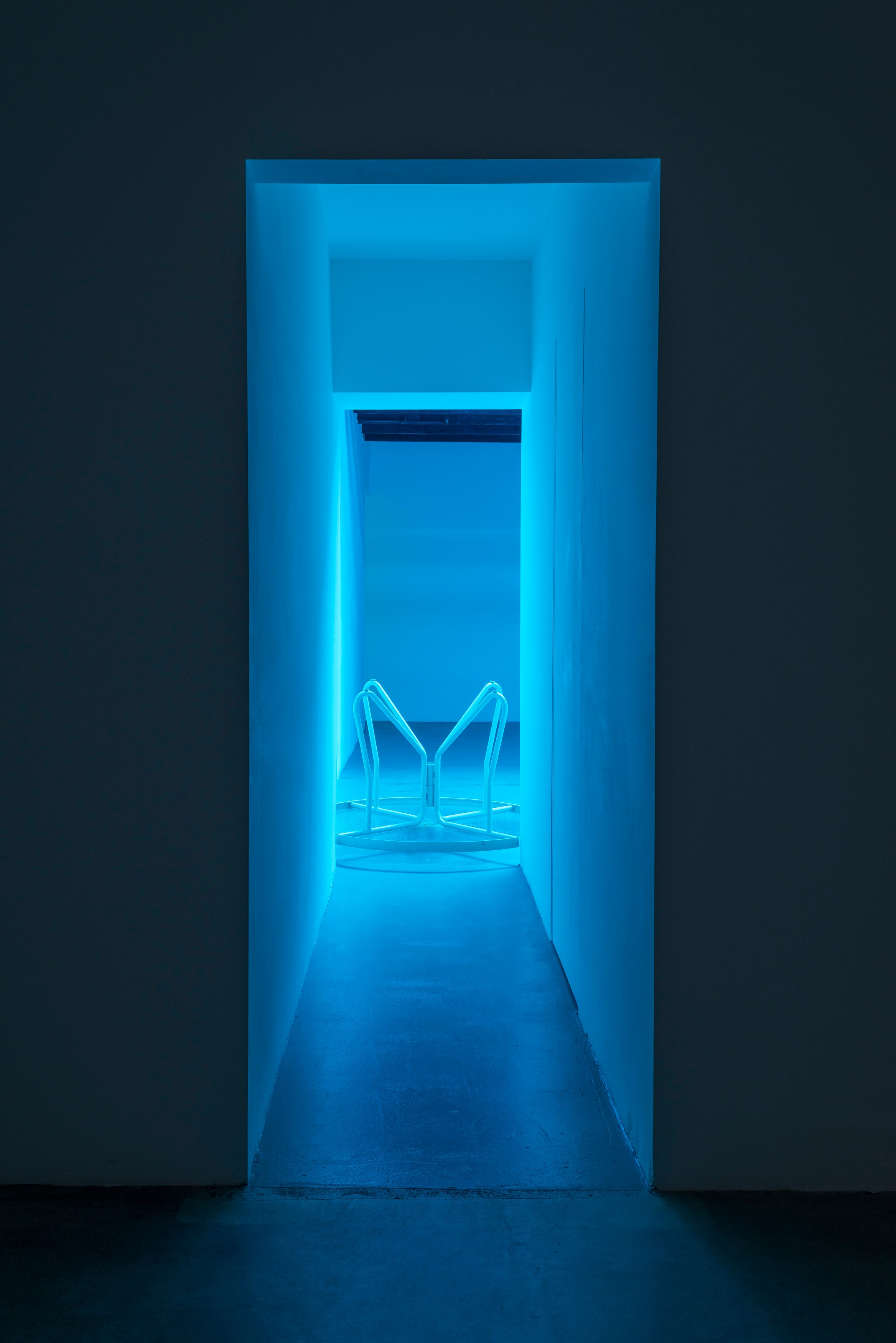 Michael E. Smith, Untitled at Michael Benevento Gallery, photo 2