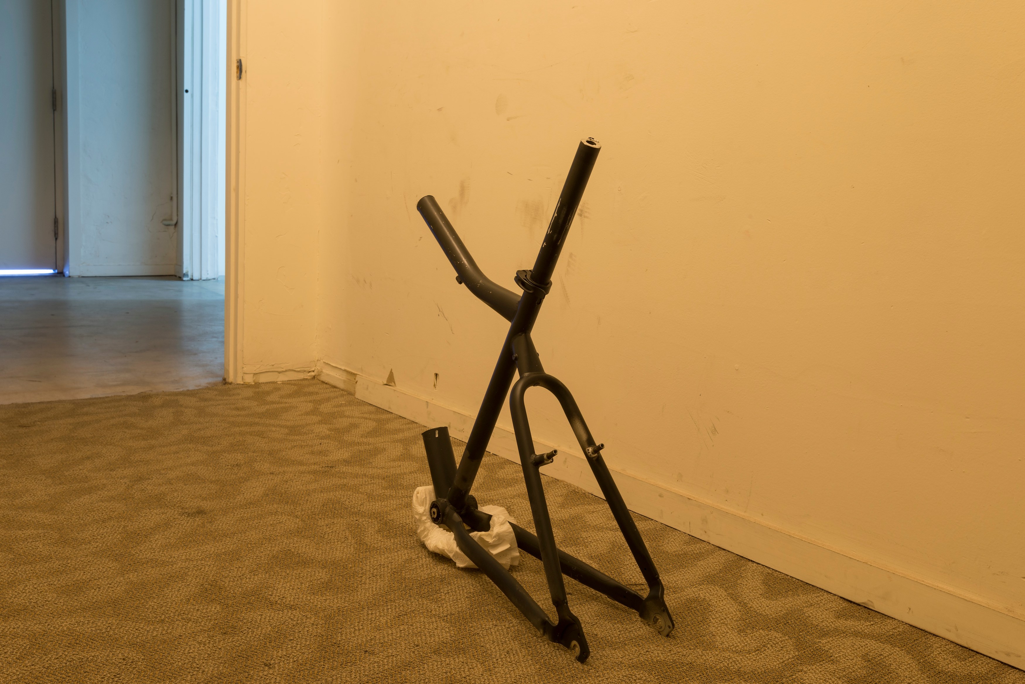 Michael E. Smith, Untitled at Michael Benevento Gallery, photo 17
