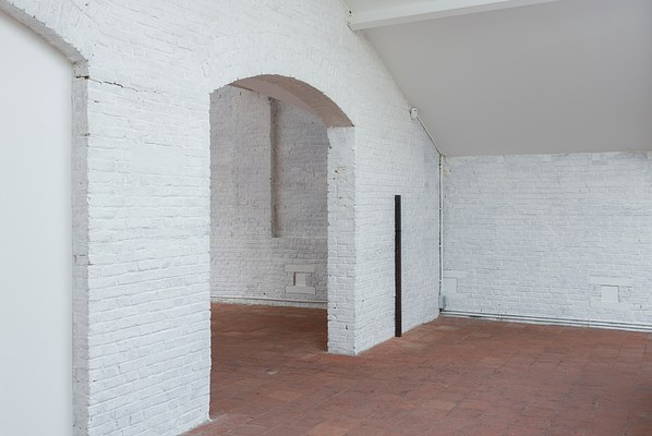 Image 4 of 68