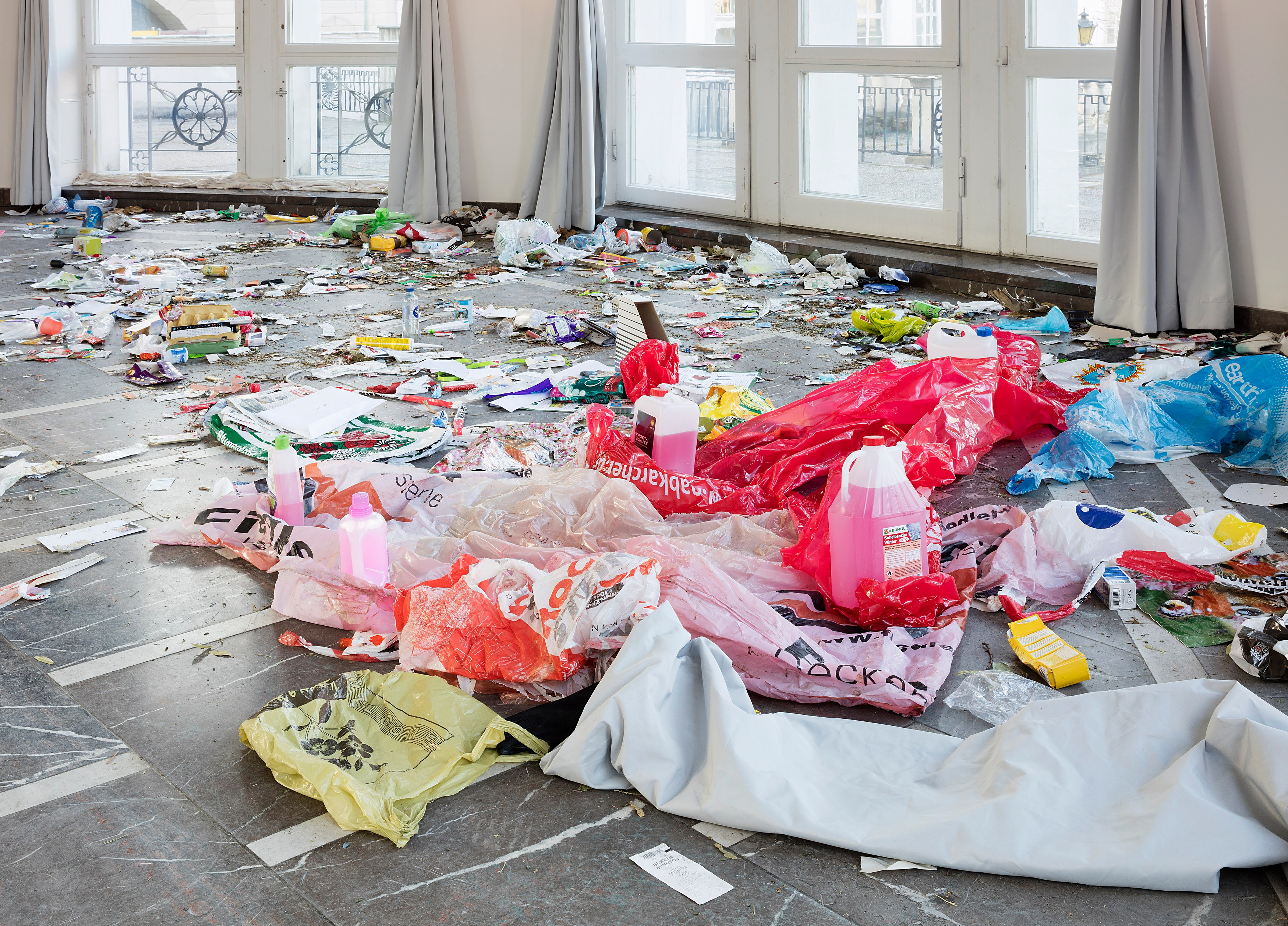 Jason Dodge, Paul Thek, Untitled at Schinkel Pavillon, photo 7