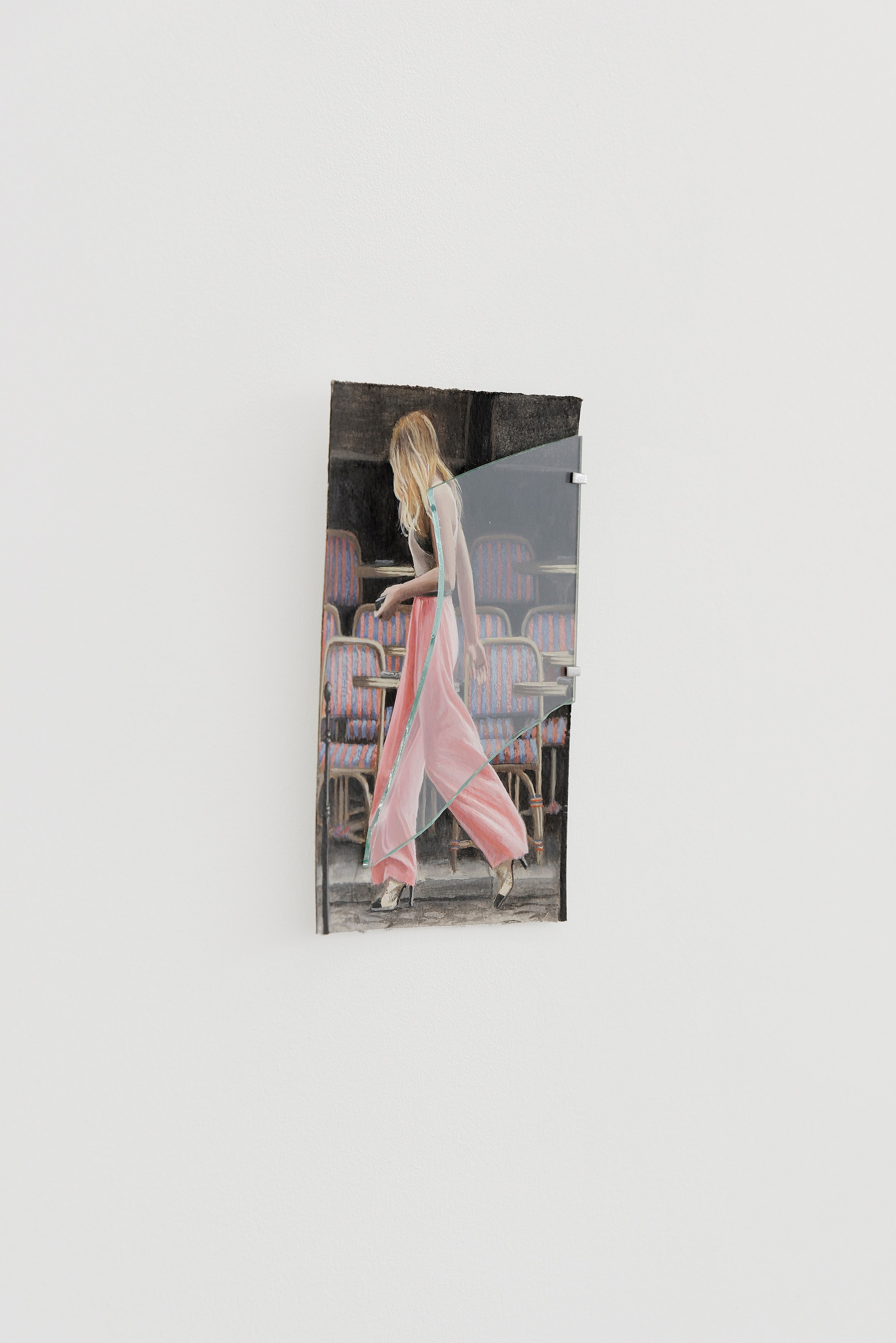 Louise Sartor, left on read ✓ at Tragic Venus, CELESTE | data center Marilyn, Champs-sur-Marne, photo 23
