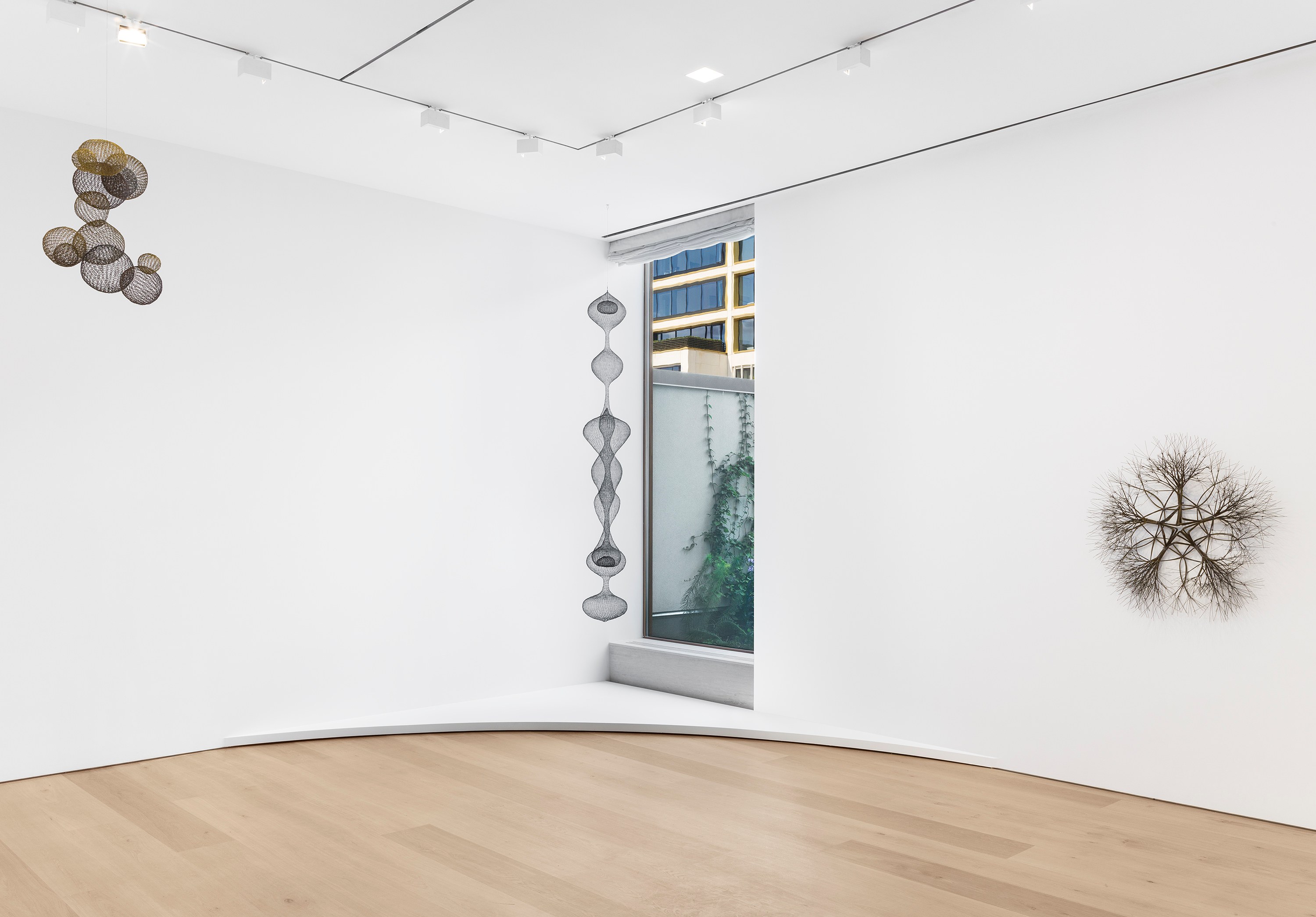 Ruth Asawa, Untitled at Josh Smith Studio, Brooklyn, photo 6