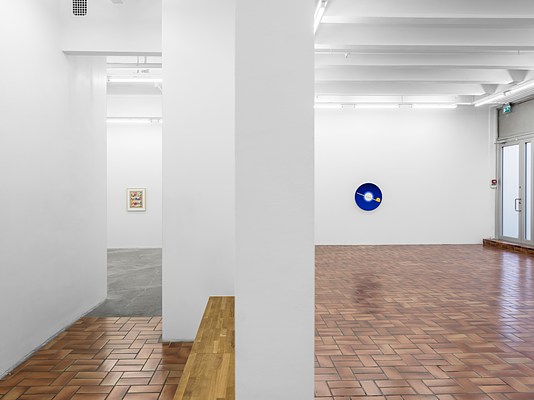Image 4 of 28
