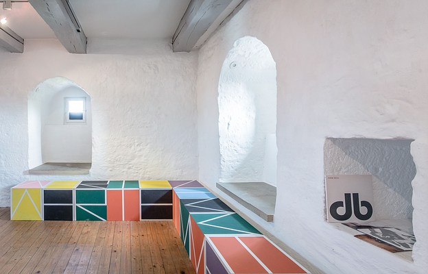 Image 7 of 9