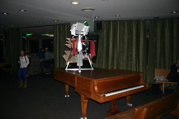 Image 3 of 11