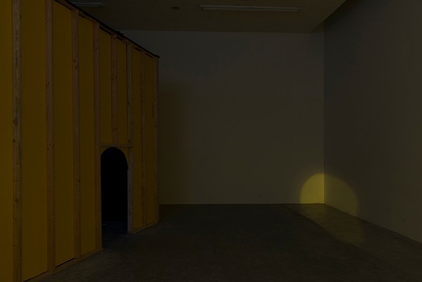 Image 3 of 28