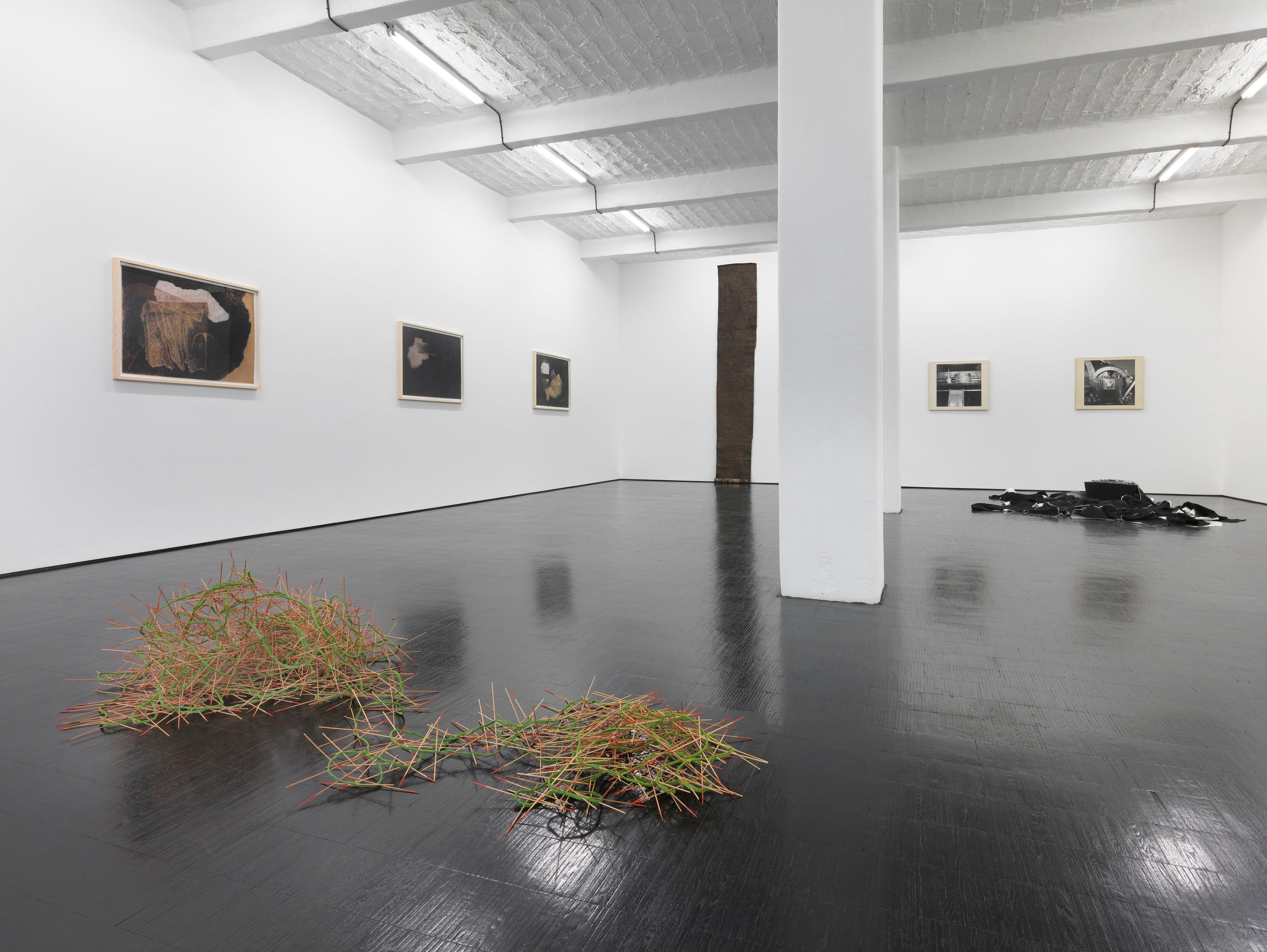 Geta Brătescu, Atelier Continuu at Trautwein Herleth, photo 2