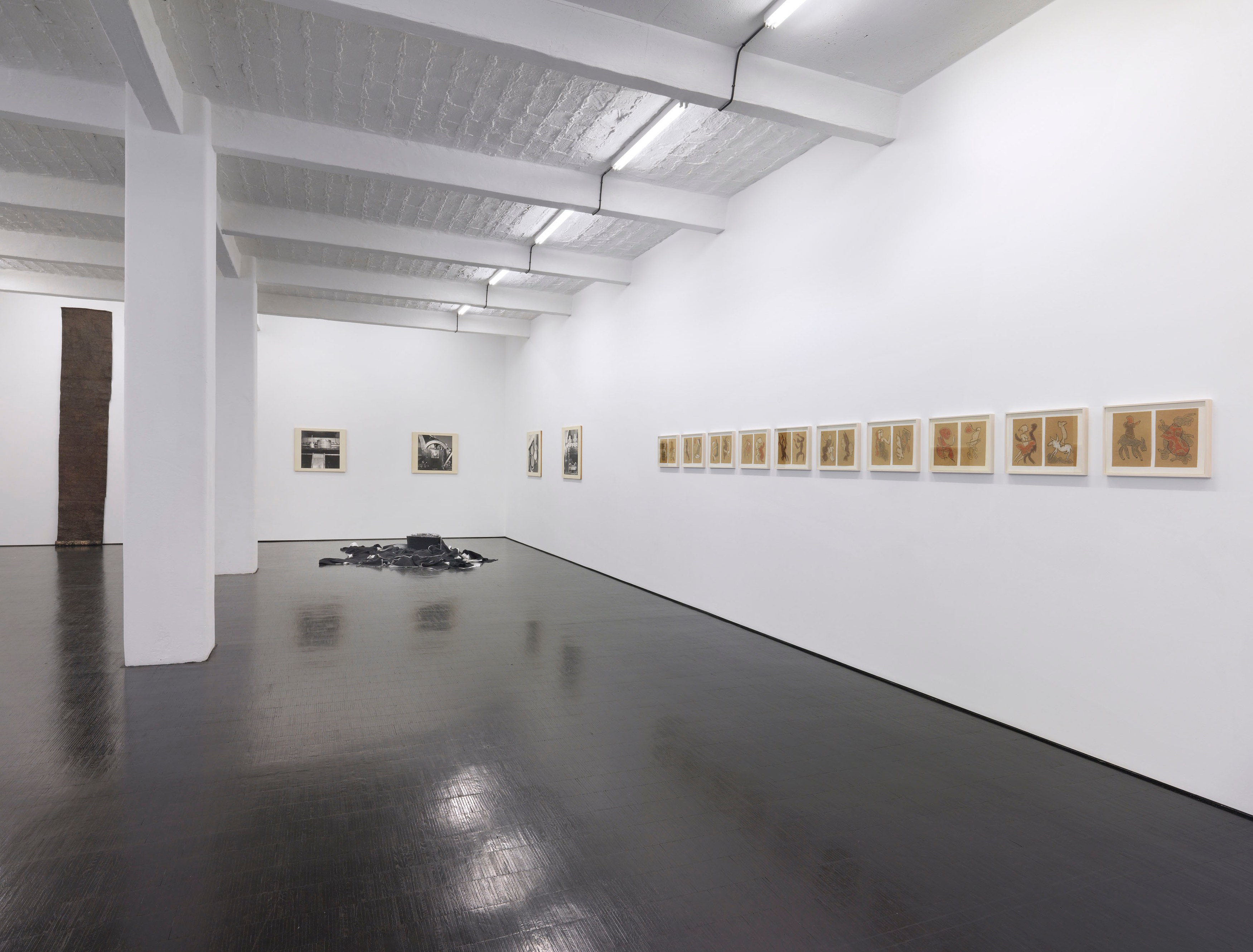 Geta Brătescu, Atelier Continuu at Trautwein Herleth, photo 4