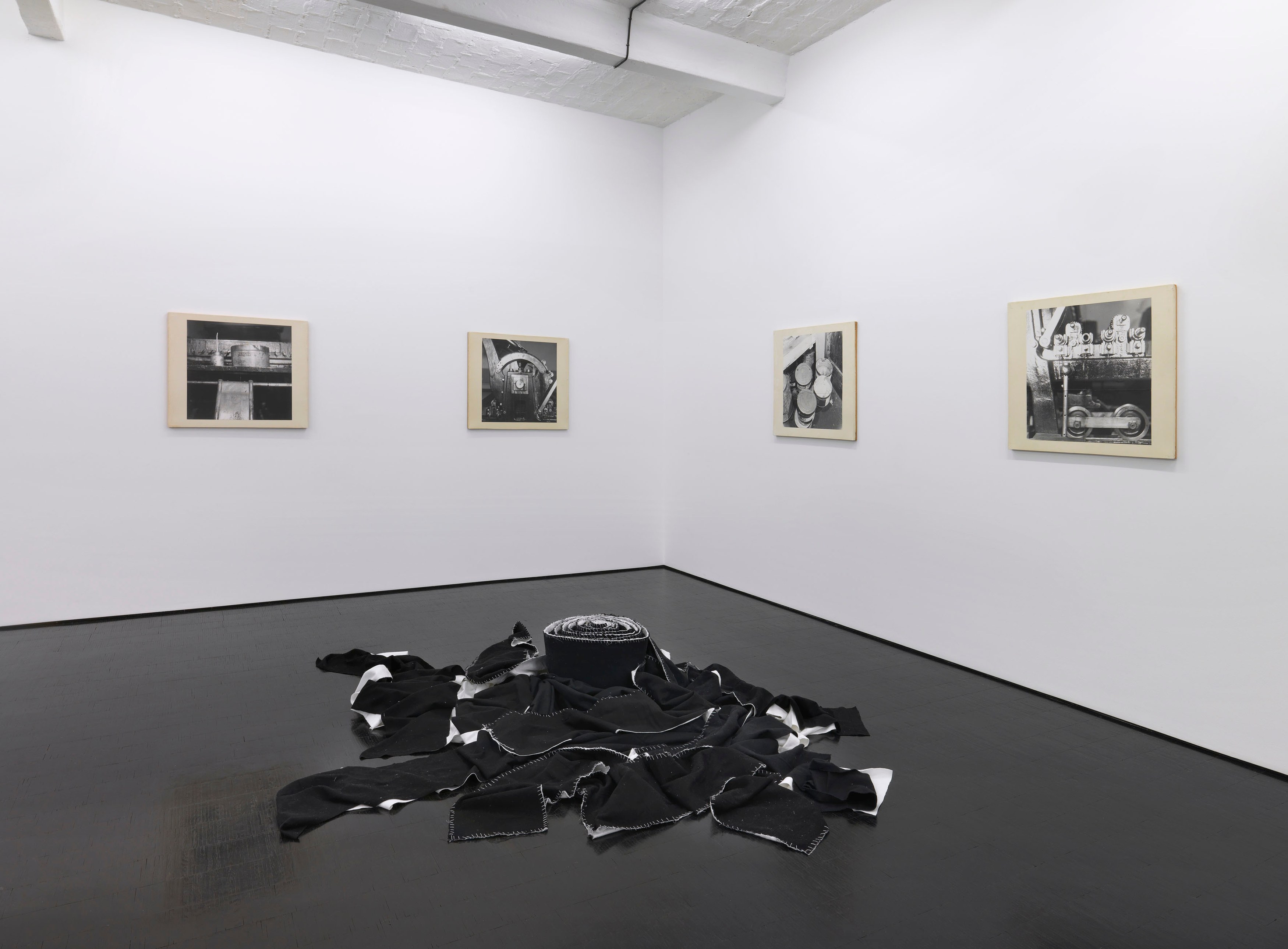 Geta Brătescu, Atelier Continuu at Trautwein Herleth, photo 6