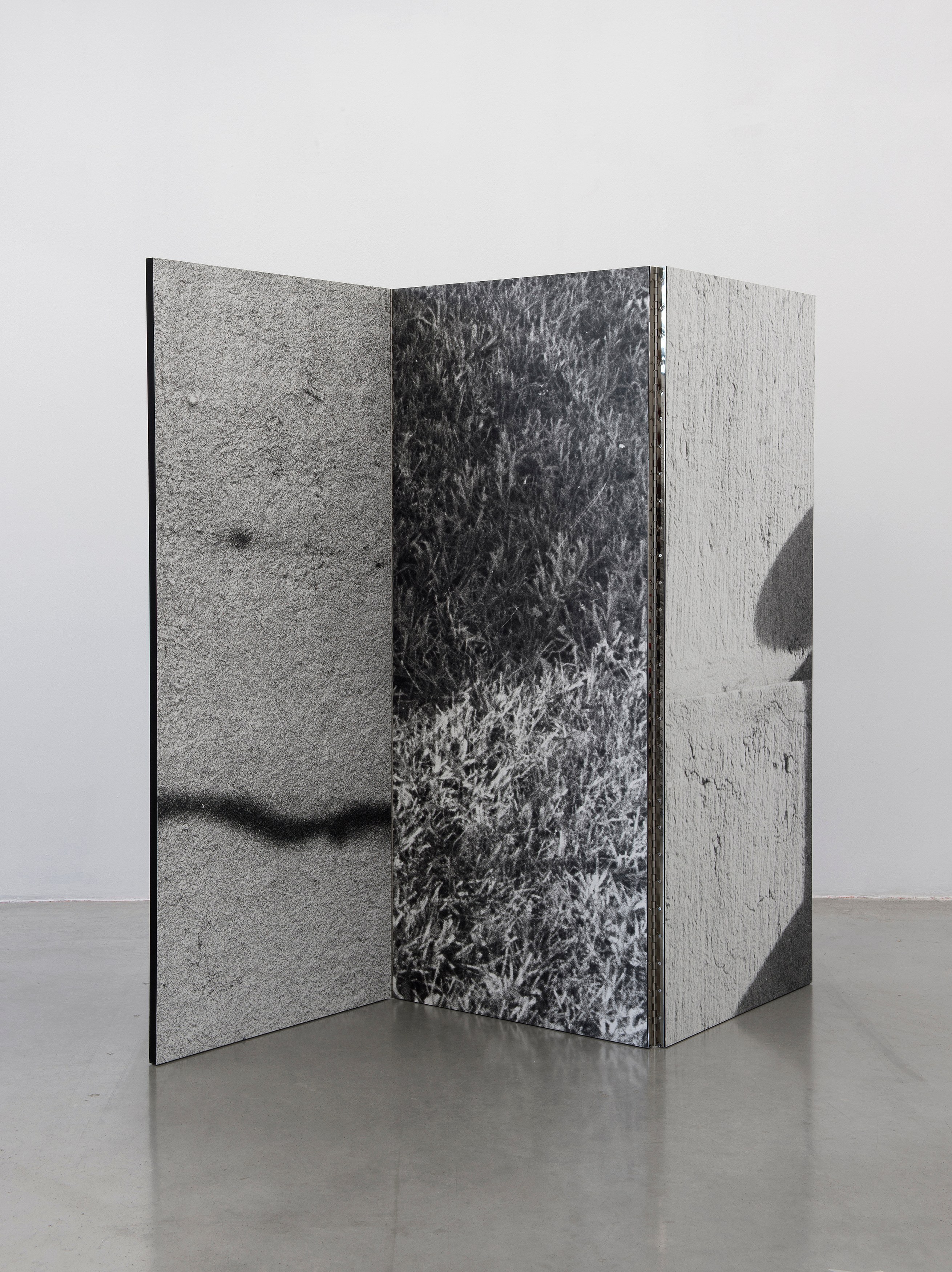 Jef Geys, Paravents (As Sombras de Lisboa) at Air de Paris, photo 15