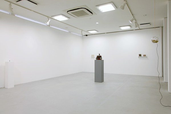 Image 3 of 74