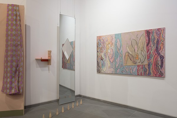 Image 3 of 40