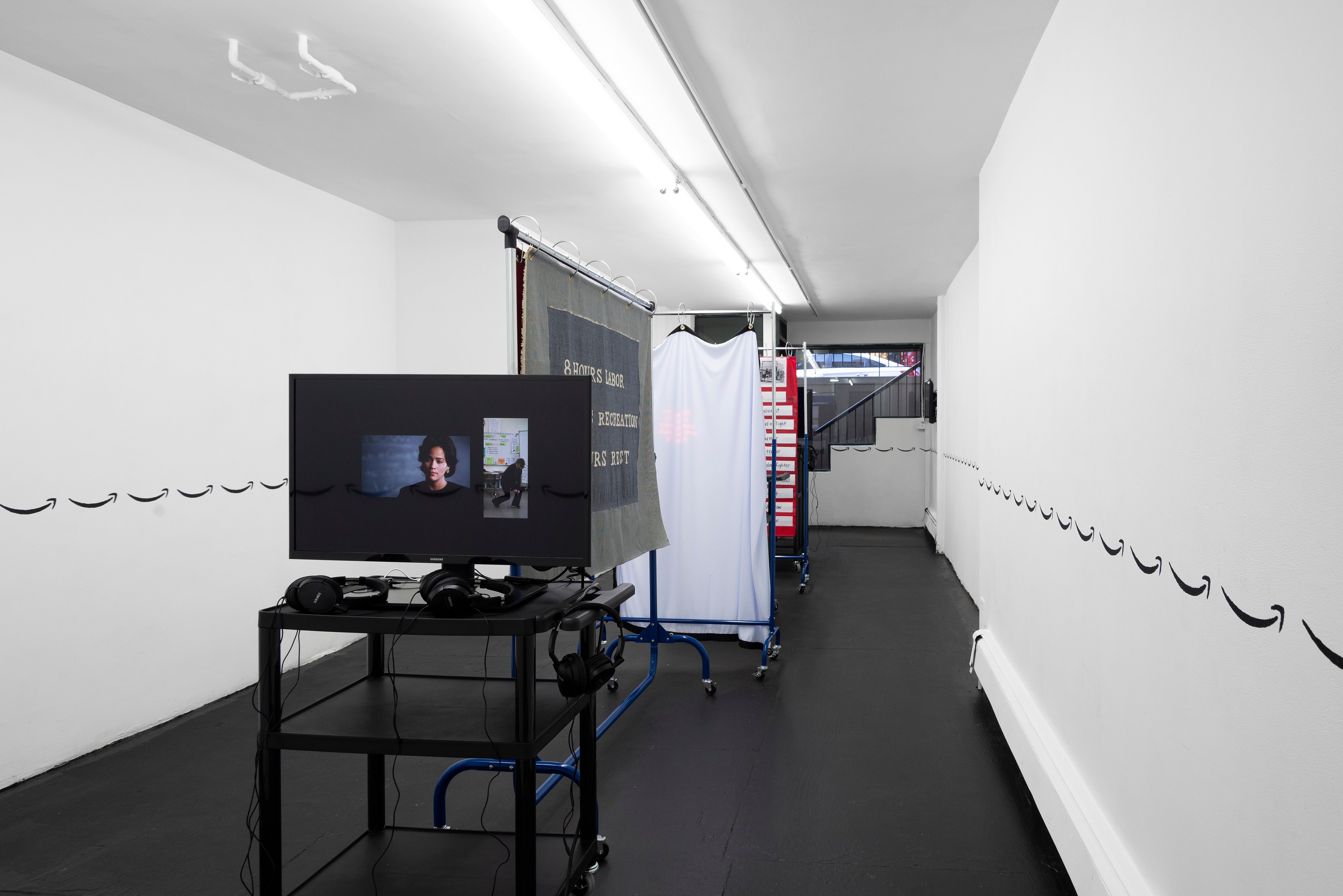 D'Ette Nogle, Bleeding Canvas at Derosia, photo 14