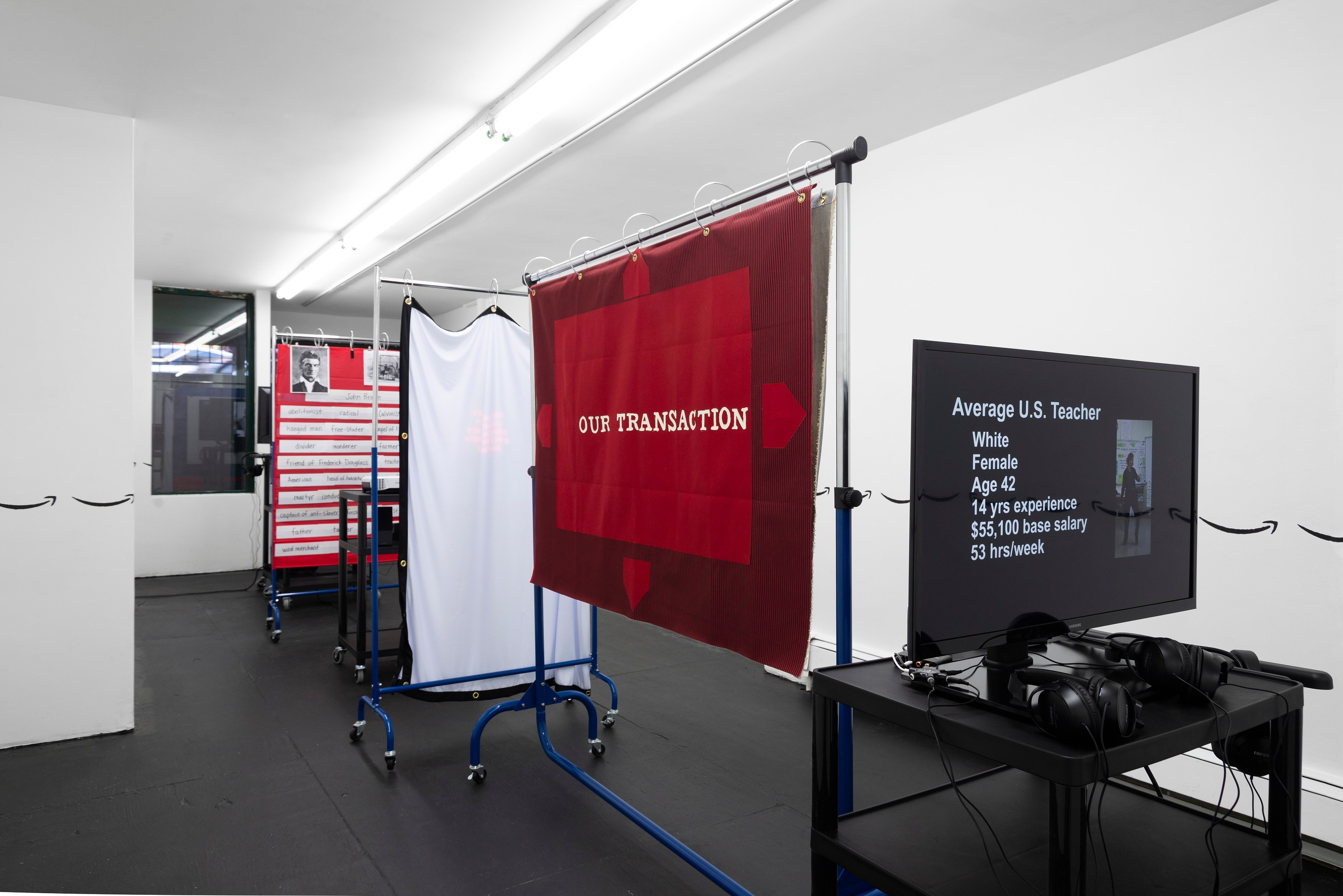D'Ette Nogle, Bleeding Canvas at Derosia, photo 16