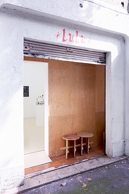 Image 4 of 42