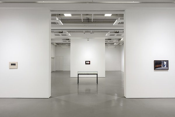 Image 4 of 30